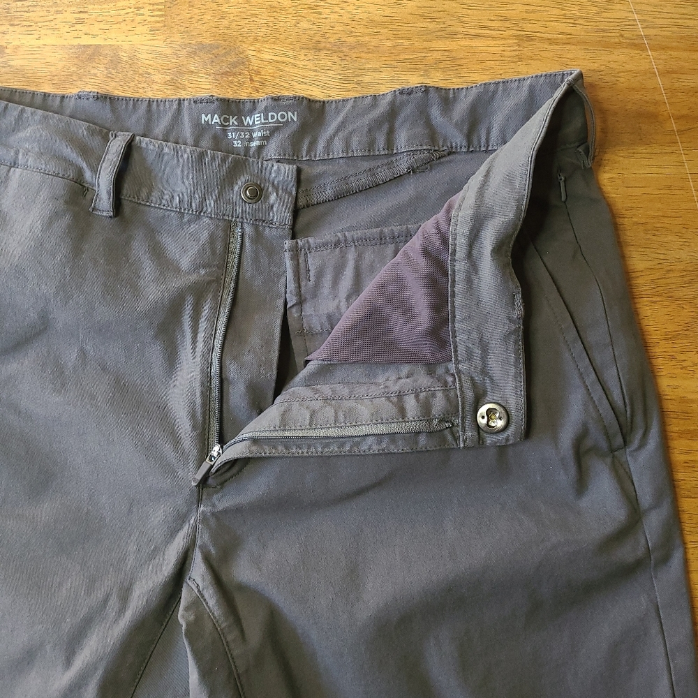 Mack Weldon Gray Chinos Men's Size 31/32 Waist